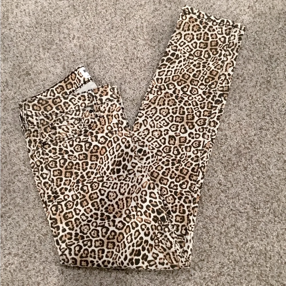 Relisted - Picture 2 of 6